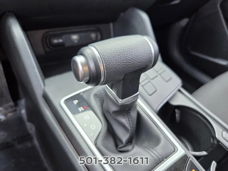 Used 2025 Steel Gray KIA LX FWD image 21