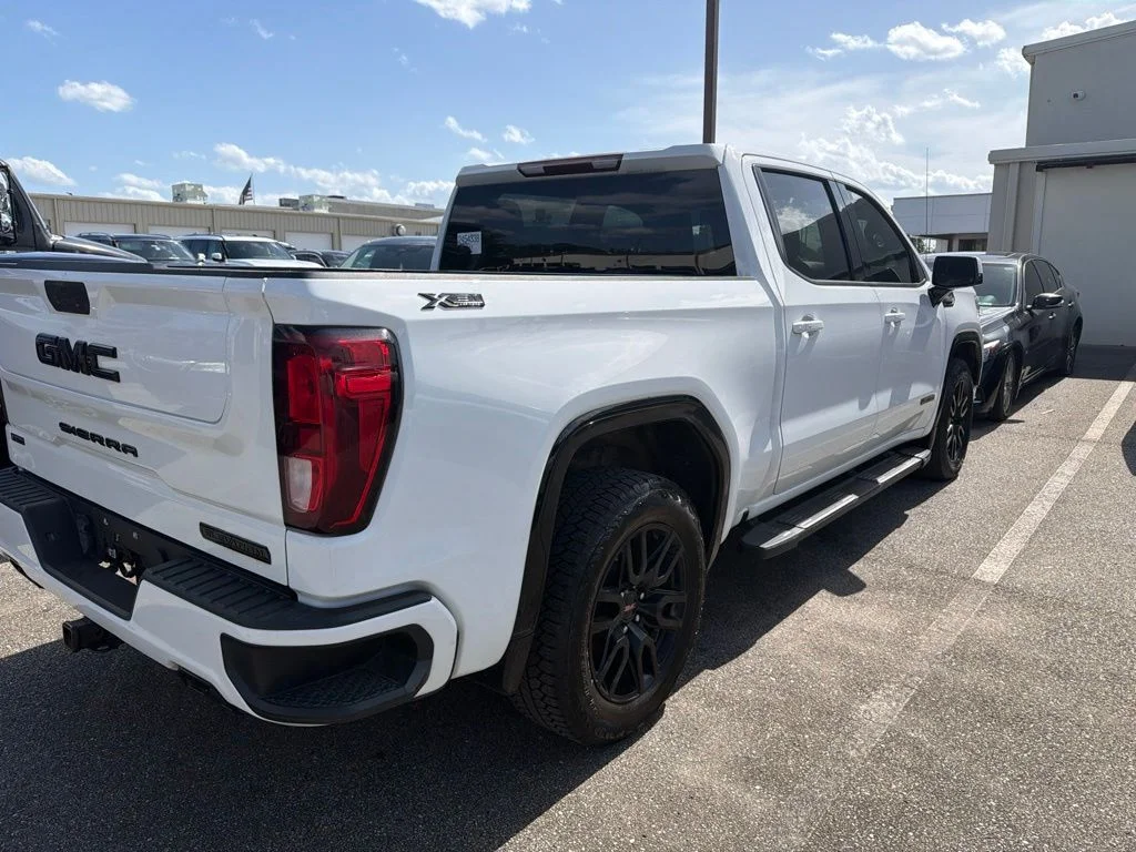 Used 2021 White GMC Elevation image 5