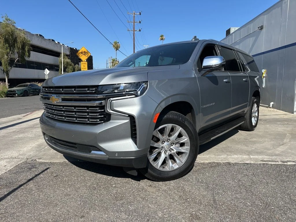 Used 2024 Gray Chevrolet Premier image 3