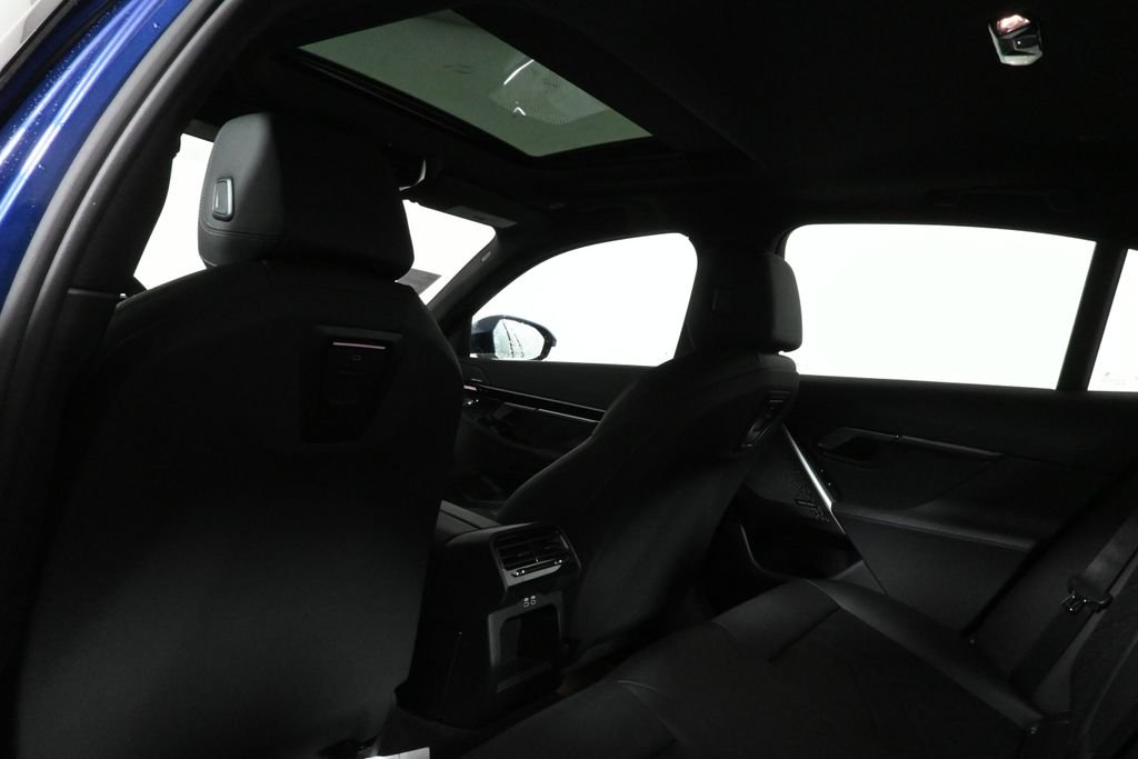 2026 BMW 5 Series 530i - Photo 33