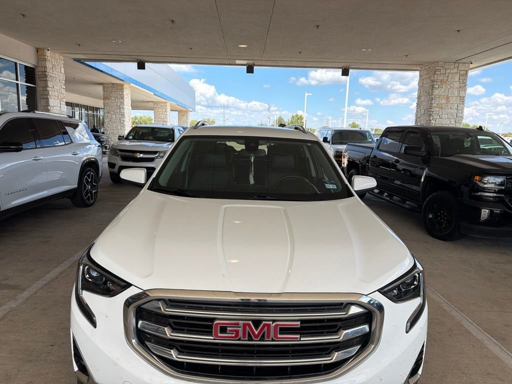 Used 2020 White GMC SLT image 6