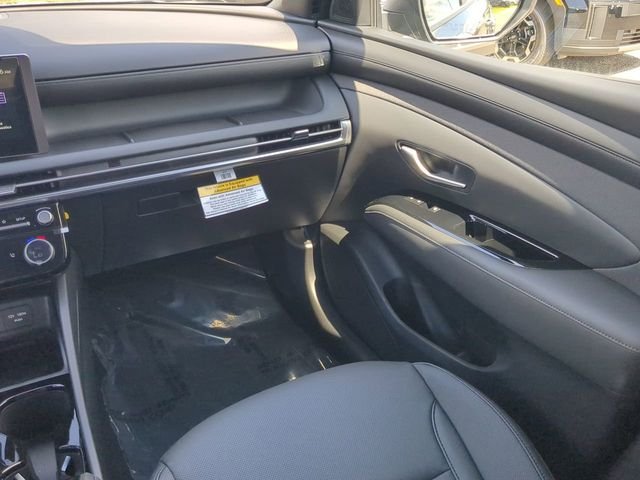 New 2025 Black Hyundai SEL Activity FWD image 46