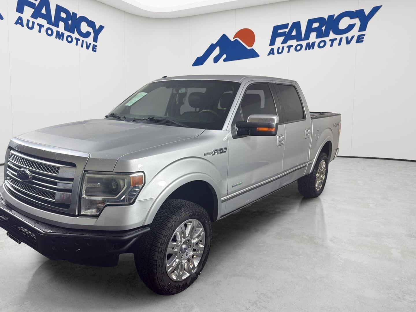 Used 2013 Ingot Silver Metallic Ford Platinum image 2