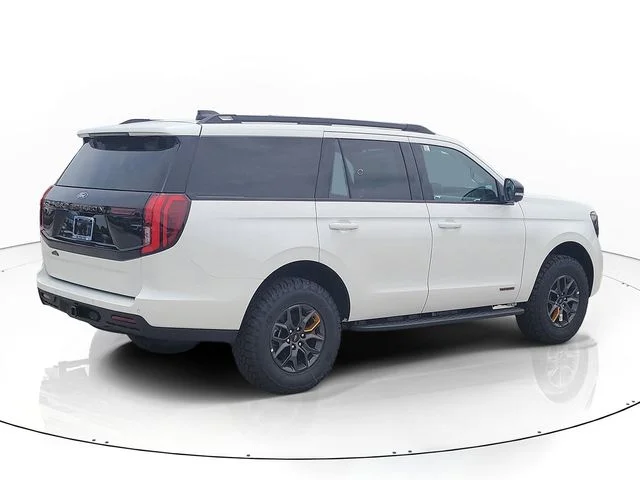 New 2026 White Metallic Ford Tremor image 5