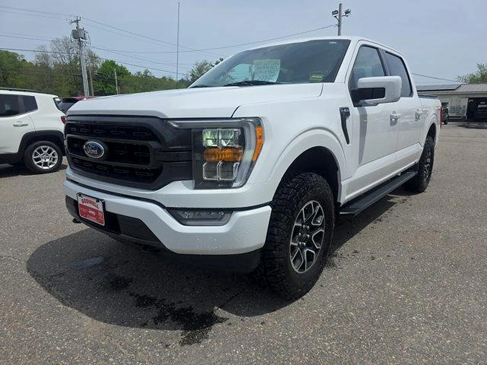 Used 2021 Oxford White Ford XLT image 1
