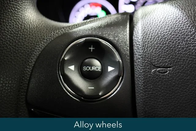 Used 2022 Silver Honda LX image 18