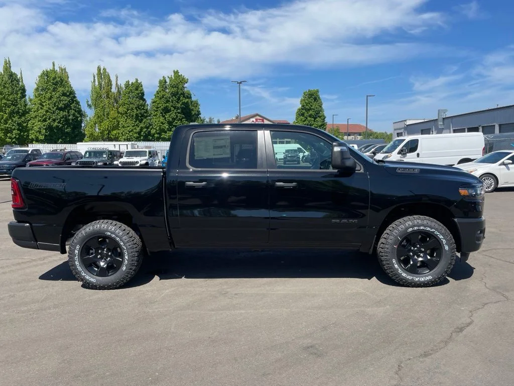 New 2026 Diamond Black Crystal Pearl-Coat Exterior Paint RAM Warlock image 7