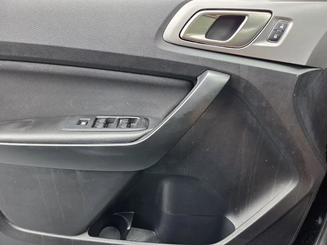 Used 2021 Black Ford XLT image 26