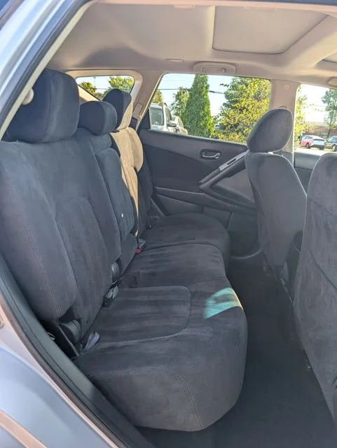 Used 2012 Silver Nissan SV image 18