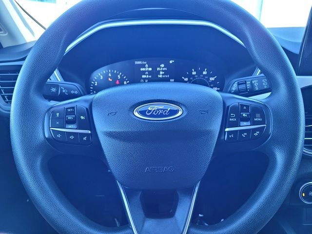 Used 2020 Silver Ford SE image 25