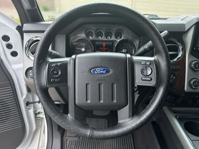 Used 2016 White Ford Lariat image 15