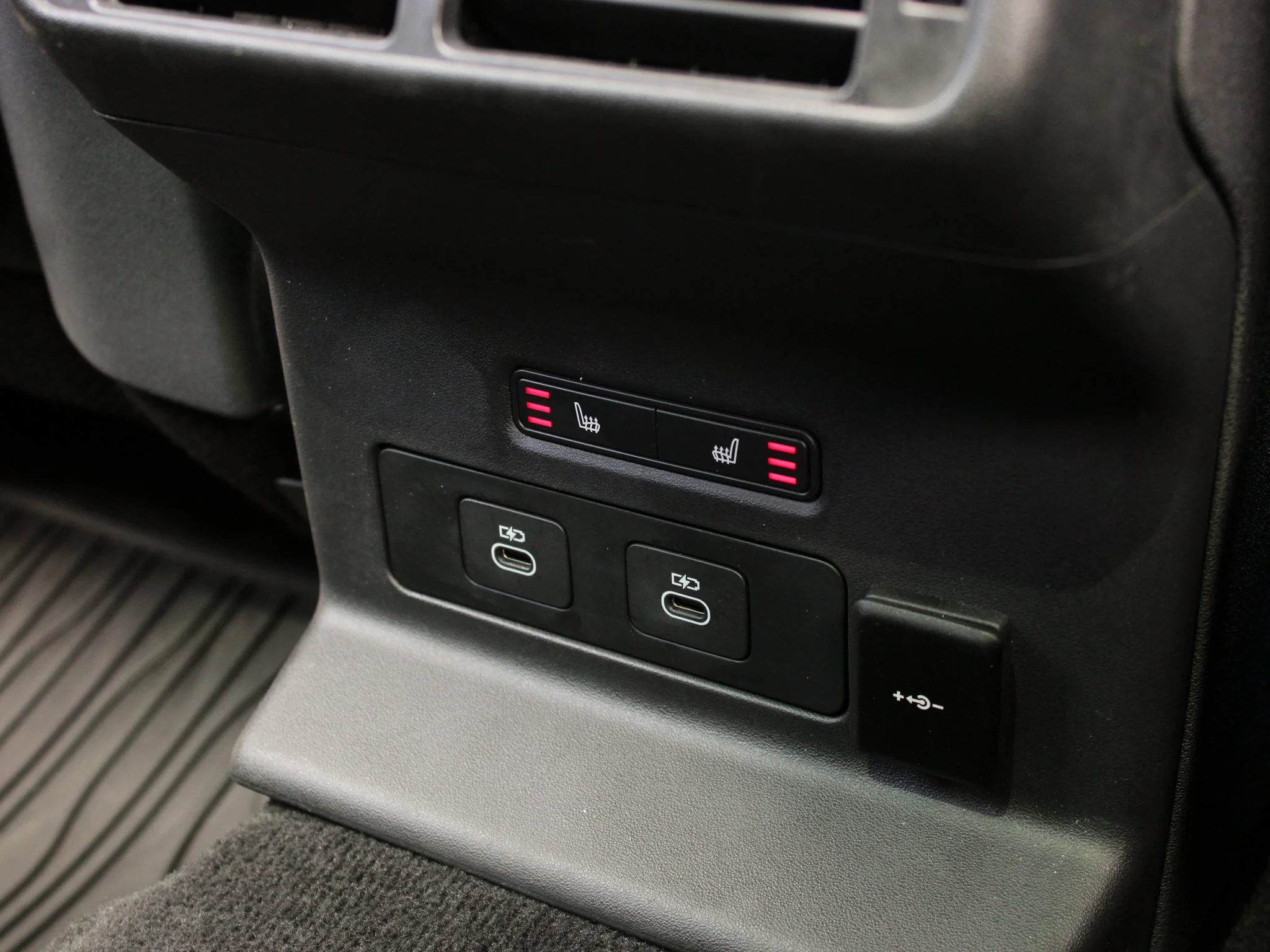 Certified Used 2024 Black Land Rover Dynamic HSE * Mild-Hybrid | 395 HP | Apple CarPlay | Massage Seats | Meridian image 21