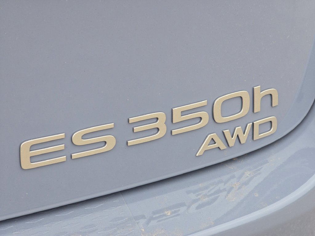 New 2026 Wavelength Lexus PREMIUM AWD image 24