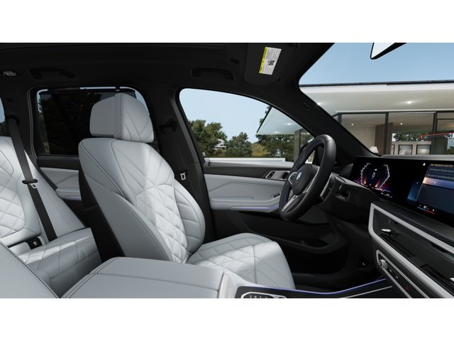 New 2026 Skyscraper Grey Metallic BMW M60i image 9