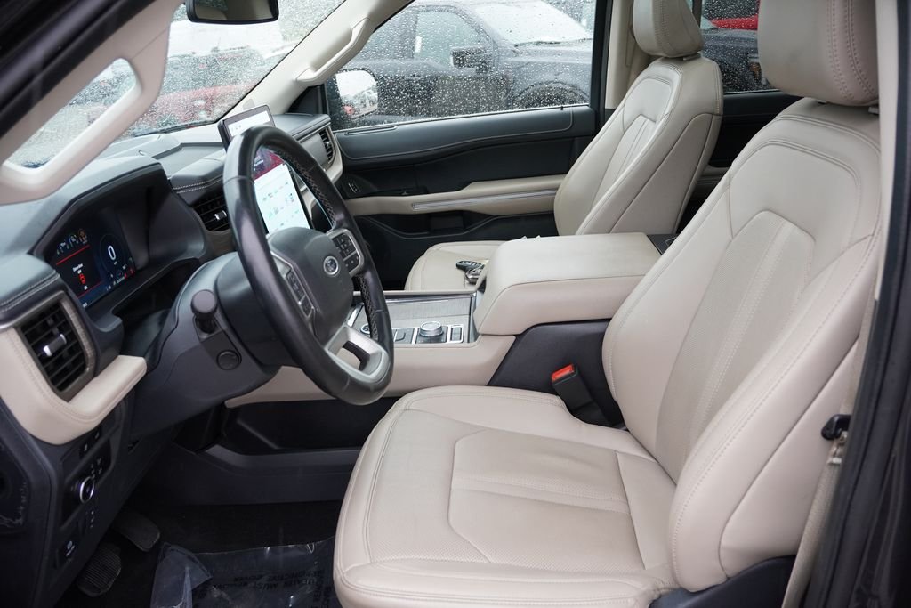 Used 2024 Dark Matter Gray Metallic Ford Limited image 15