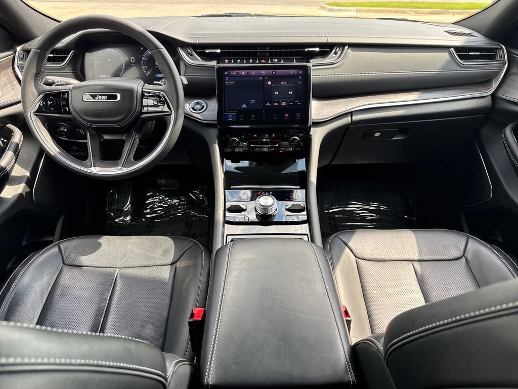 2023 Jeep Grand Cherokee Overland - Photo 19