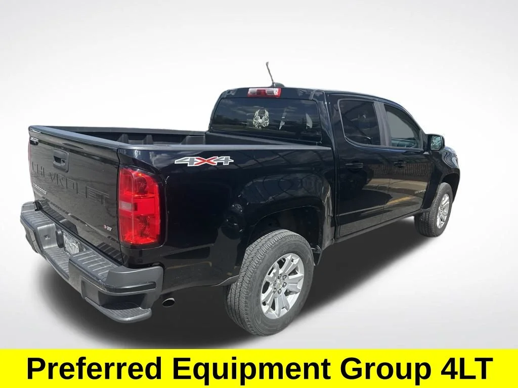 Used 2021 Black Chevrolet LT image 3