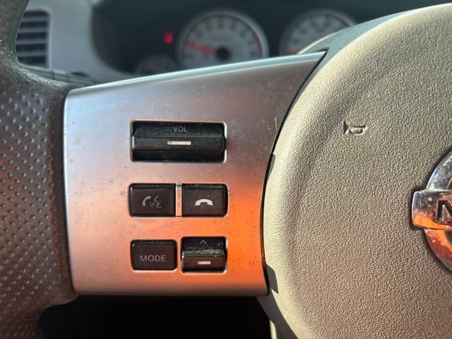 Used 2019 Red Nissan Desert Runner image 12