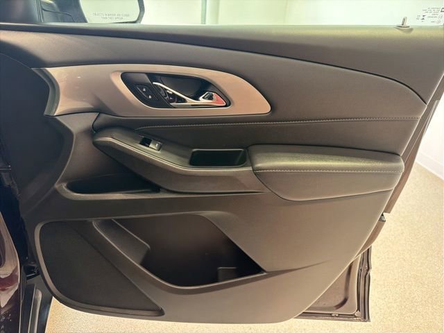 2023 Chevrolet Traverse 1LT - Photo 14