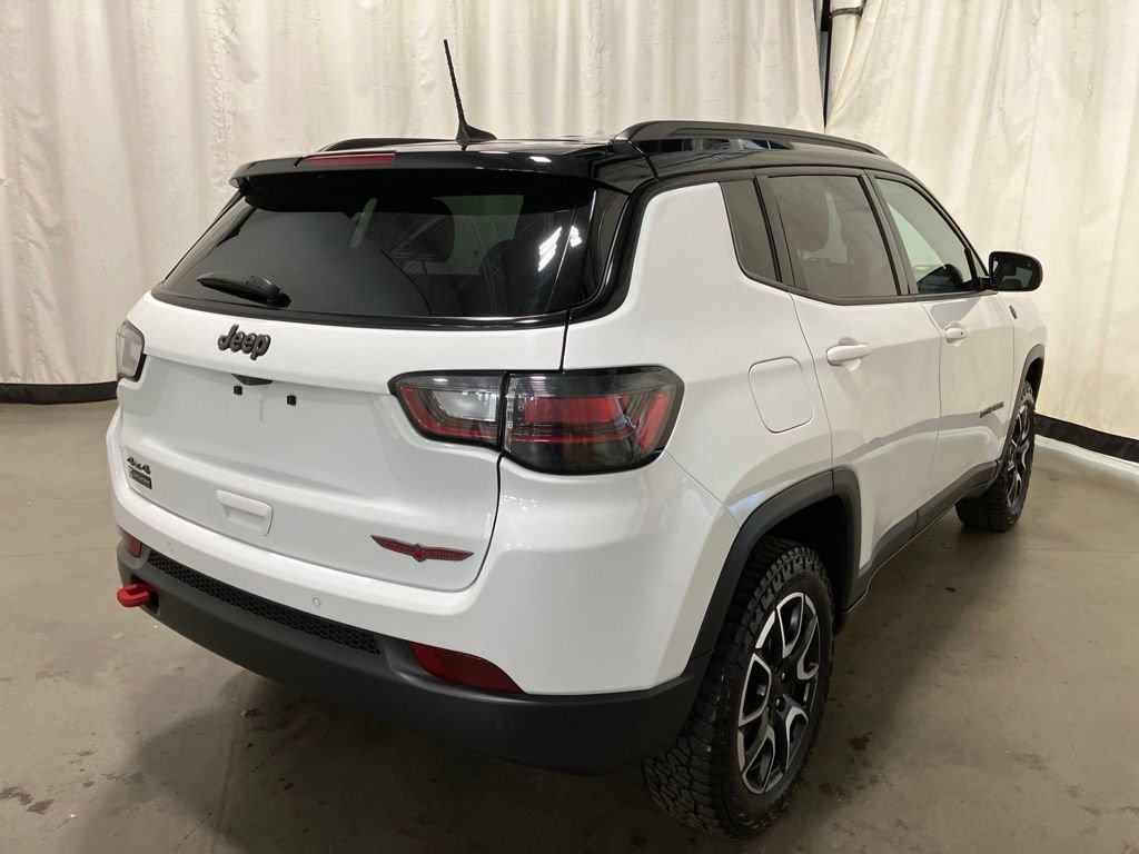 Used 2024 Bright White Clearcoat Jeep Trailhawk image 28