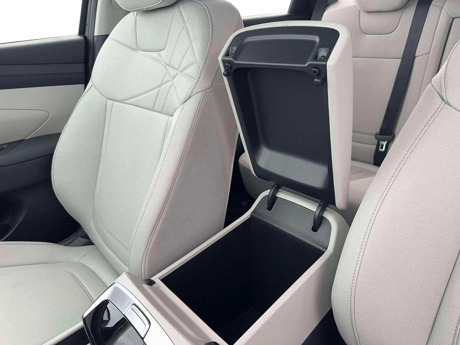 New 2026 Black Hyundai SE image 18