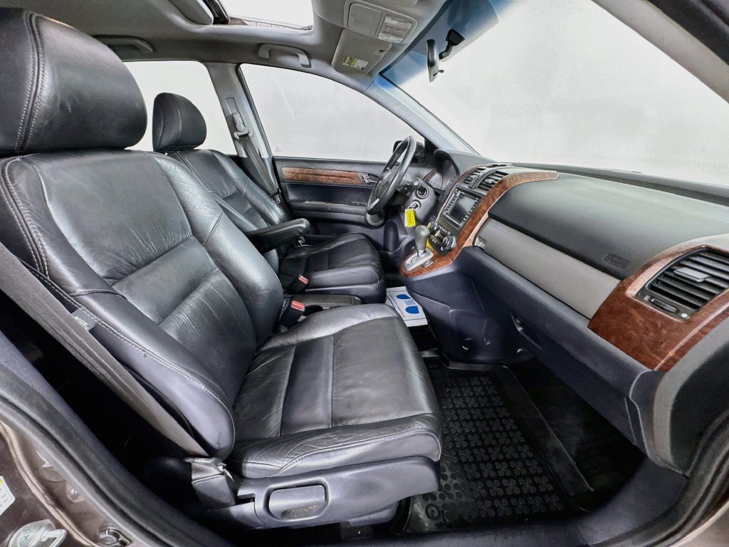 Used 2010 Urban Titanium Metallic Honda EX-L image 31