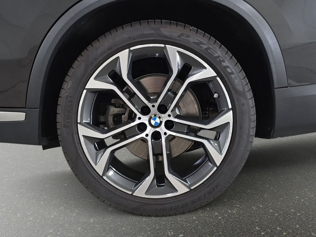 Certified Used 2023 Dark Graphite Metallic BMW sDrive40i image 32