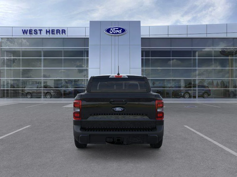 New 2026 Shadow Black Ford Lariat® image 5