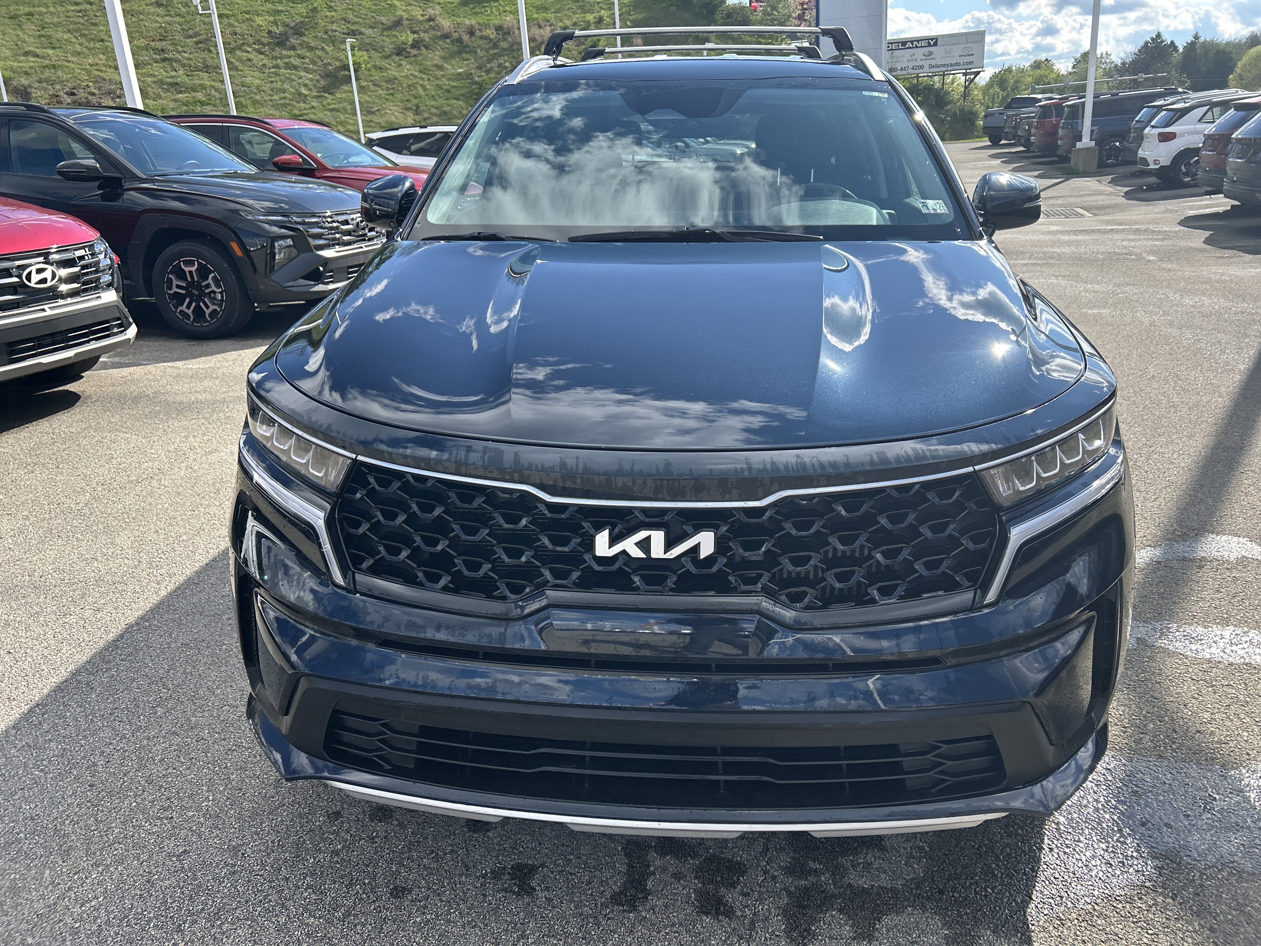 2022 Kia Sorento S Hybrid - Photo 23