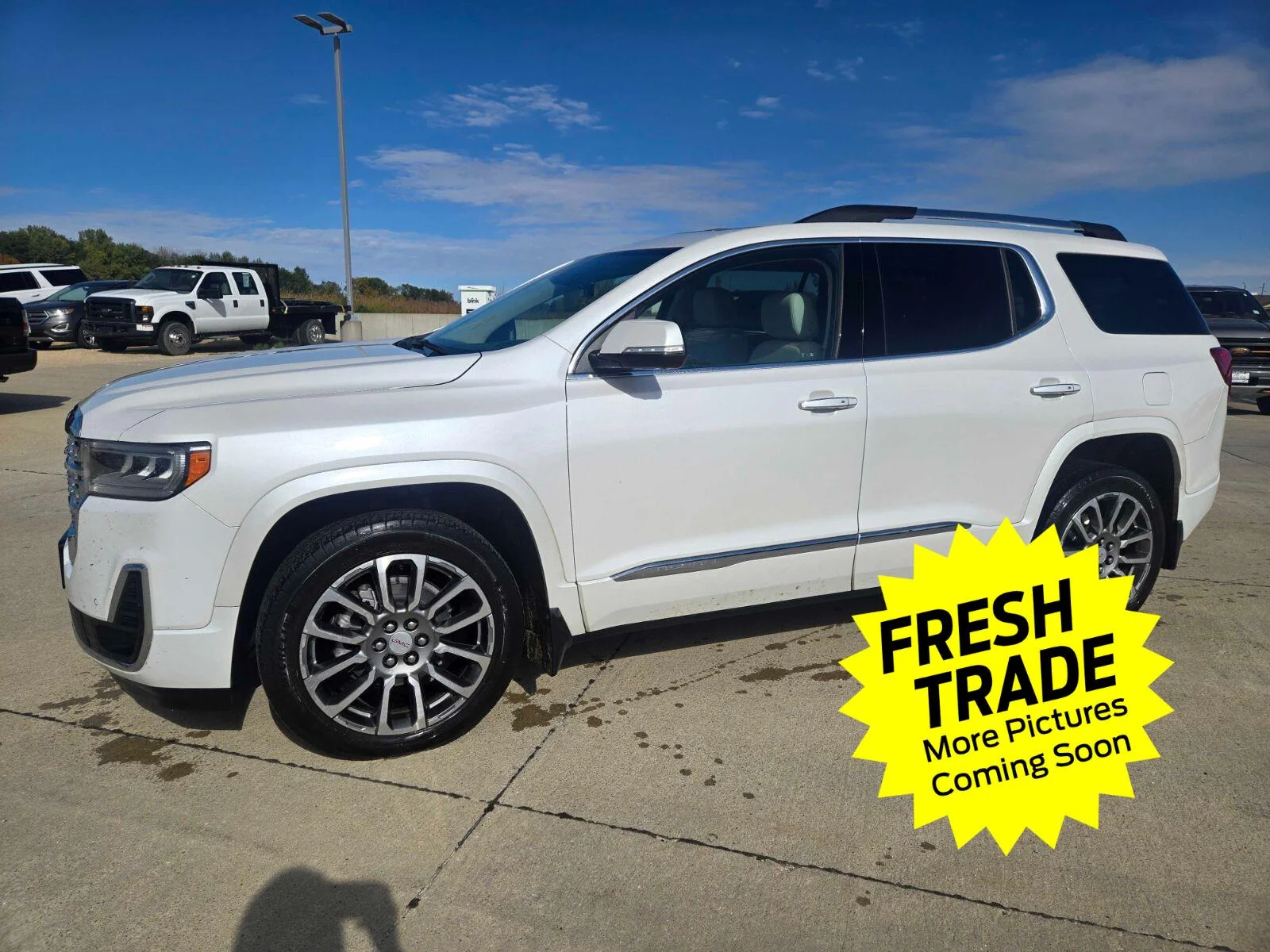2023 GMC Acadia Denali