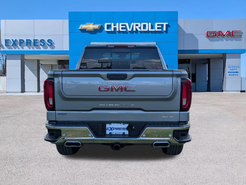 2026 GMC Sierra 1500 SLT - Photo 4