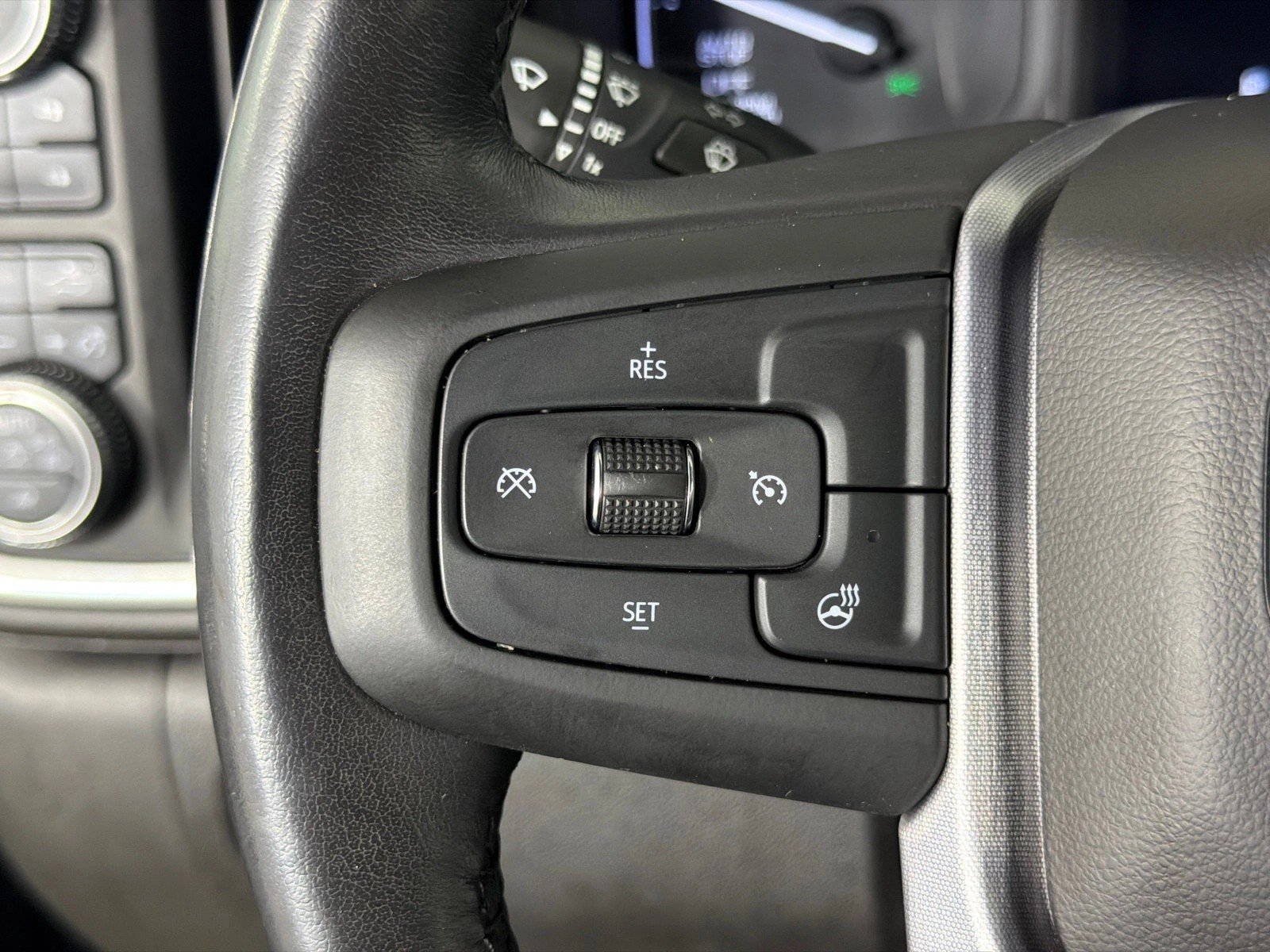 Used 2021 Dark Sky Metallic GMC SLE image 24