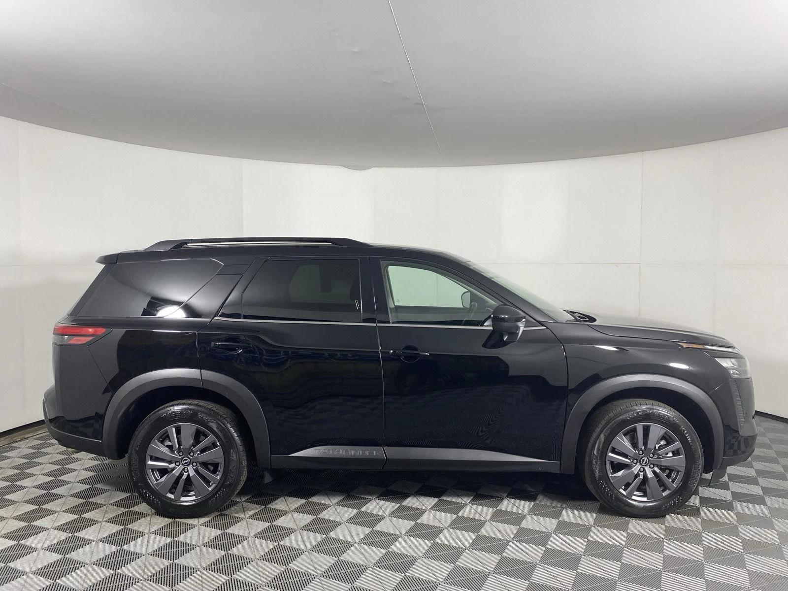 Used 2026 Super Black Nissan SV image 3