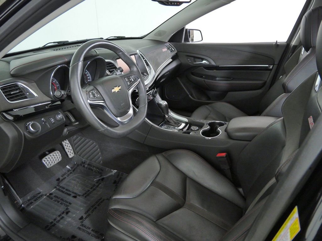 Used 2016 Black Chevrolet Base image 31