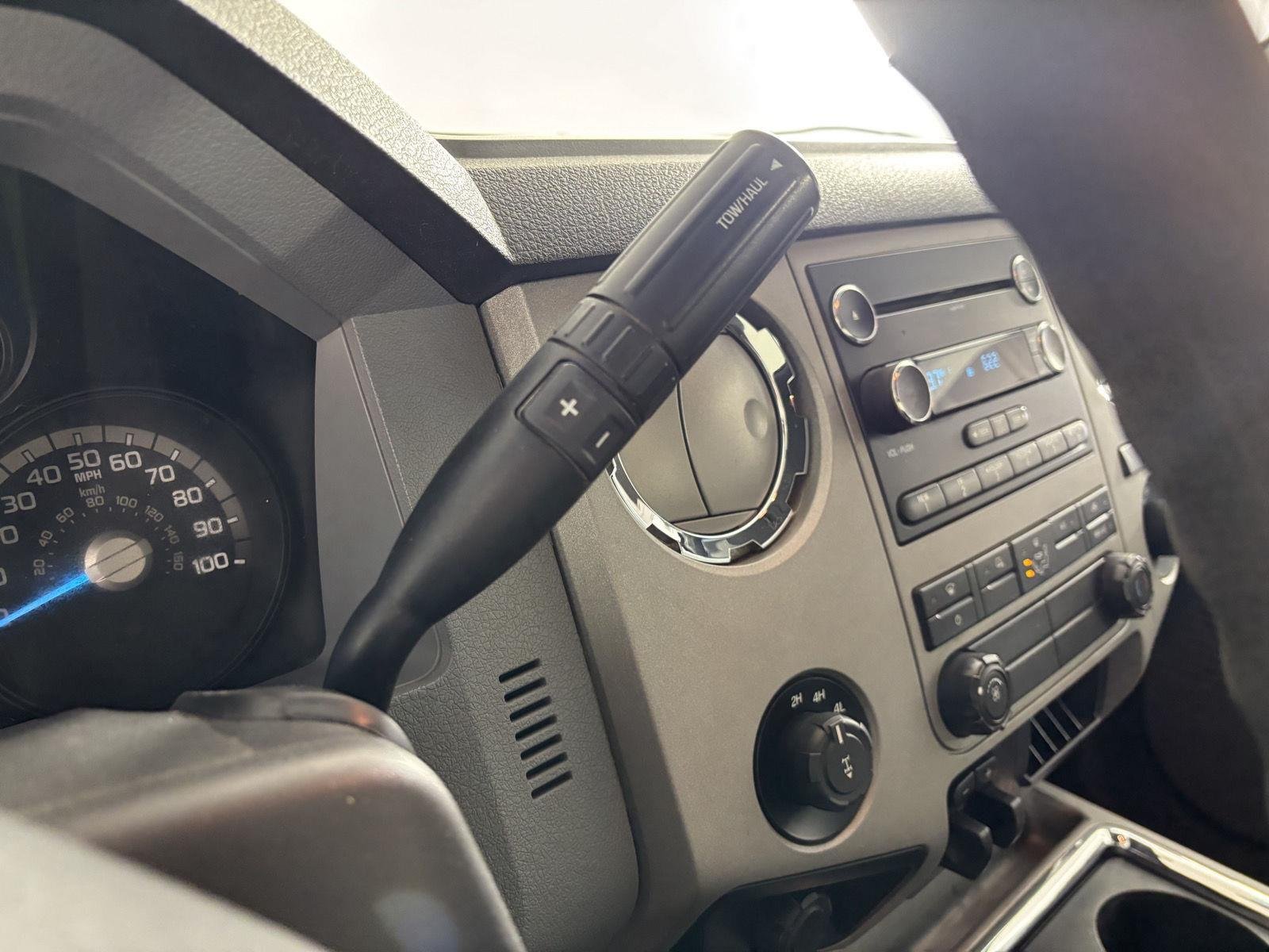 Used 2014 Sterling Gray Metallic Ford XLT image 27