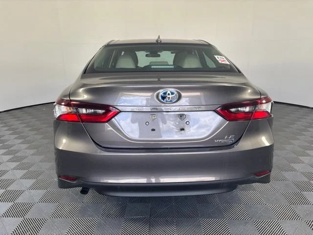 Used 2023  Toyota Hybrid LE image 34