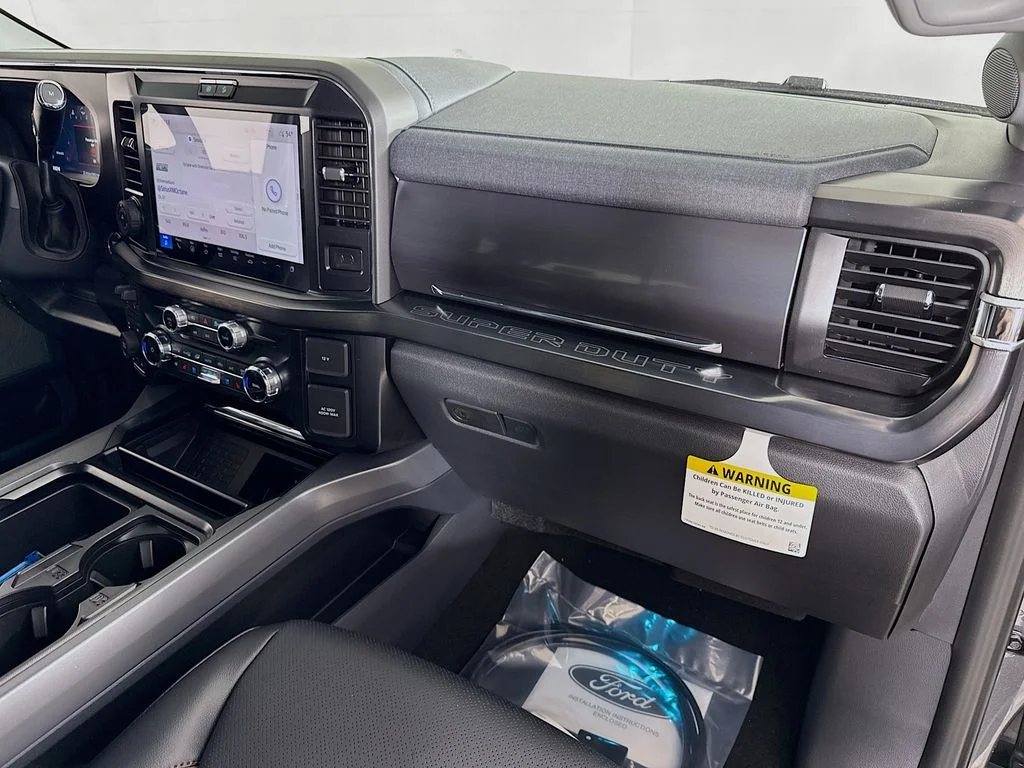 New 2026 Carbonized Gray Metallic Ford F-250® Lariat® image 31