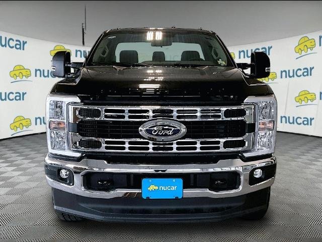 New 2026 Agate Black Metallic Ford XLT image 19