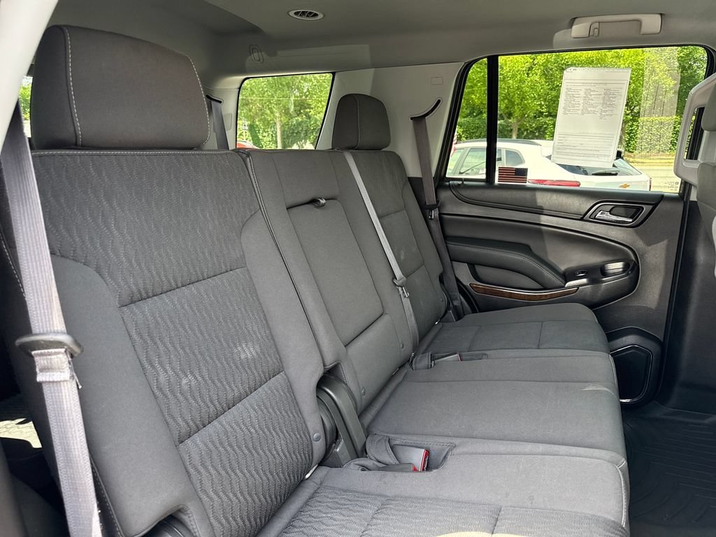 Used 2016 SILVER ICE METALLIC Chevrolet LS image 23
