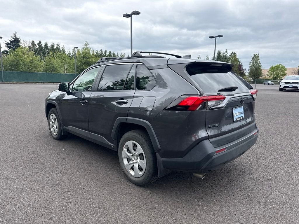 Used 2019 Magnetic Gray Metallic Toyota LE image 4