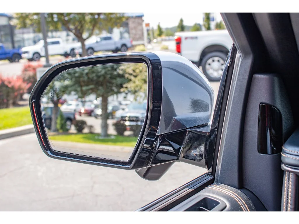 Used 2023 Agate Black Metallic Ford Platinum image 36