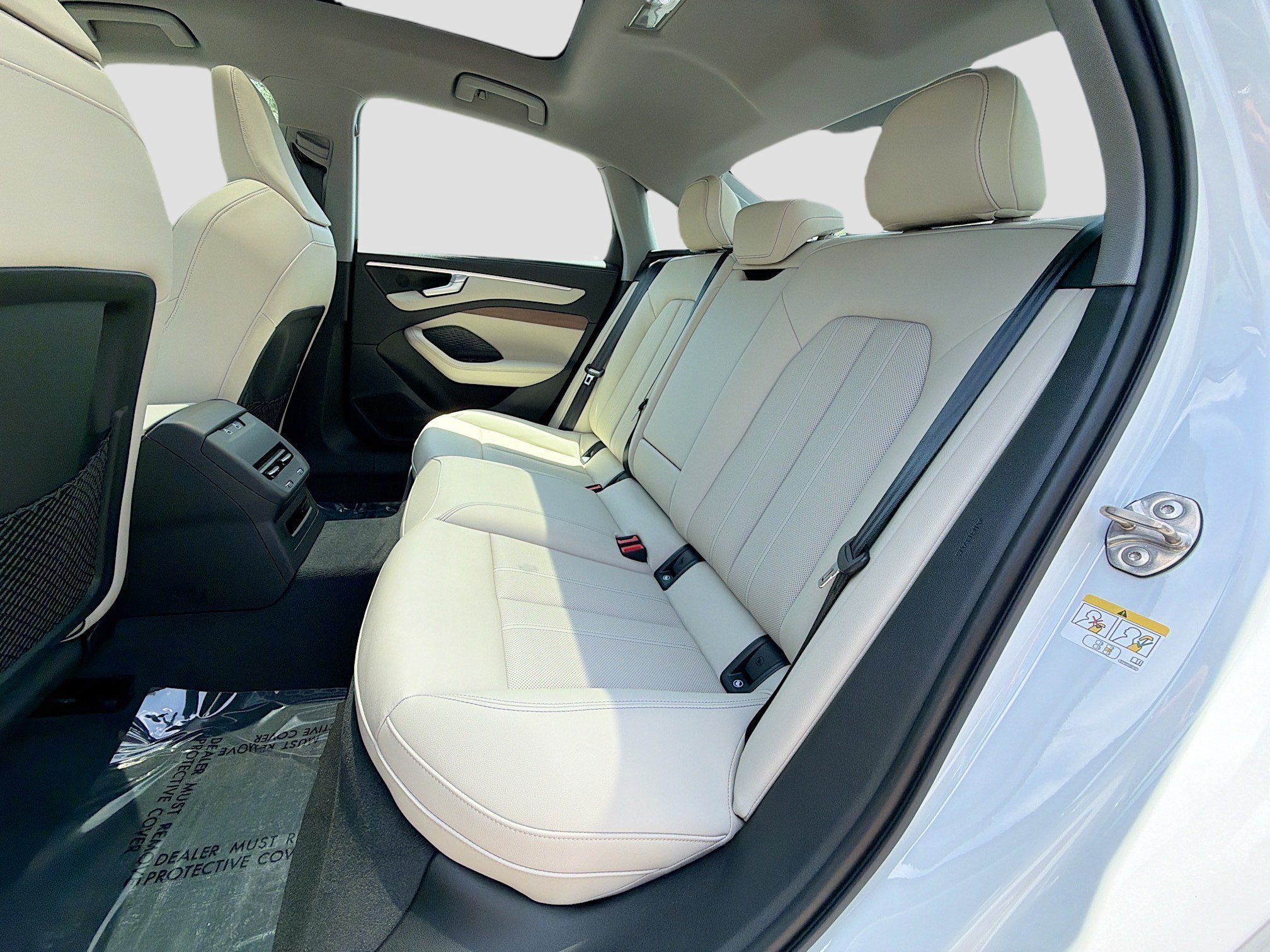 New 2026 Glacier White Metallic Audi Premium image 19