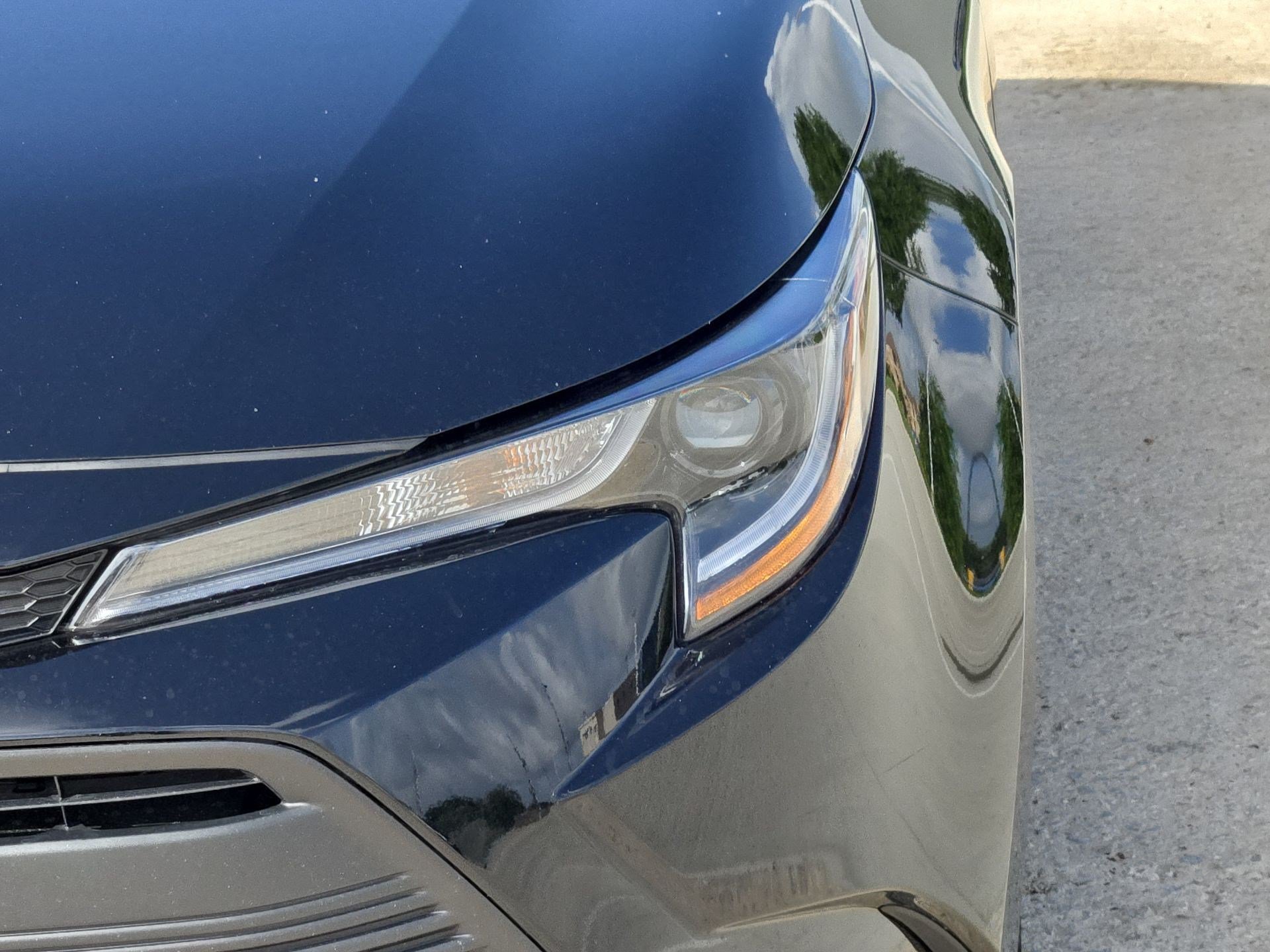 Used 2025 Midnight Black Metallic Toyota LE image 10