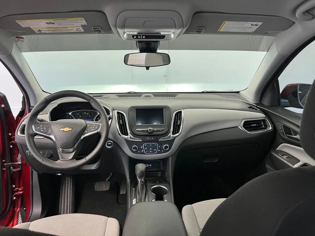 2024 Chevrolet Equinox LT - Photo 13