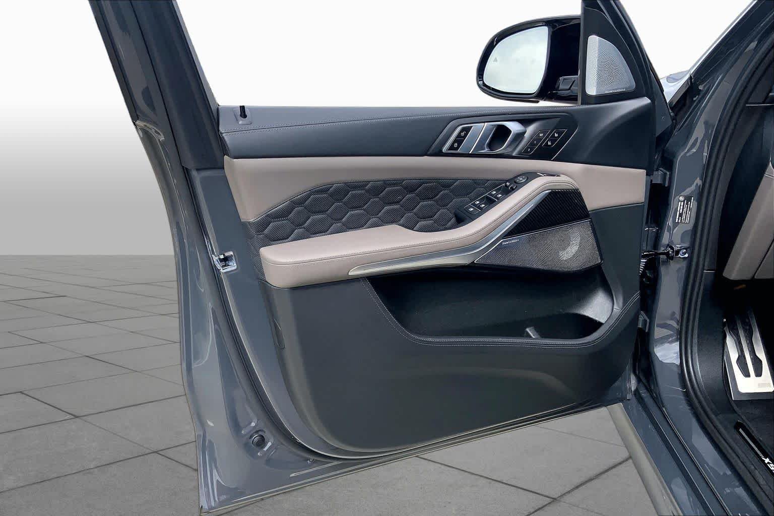 Used 2025 Dravit Grey Metallic BMW Competition image 38