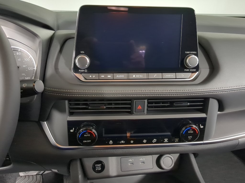 New 2026 Boulder Gray Pearl Nissan SV image 28