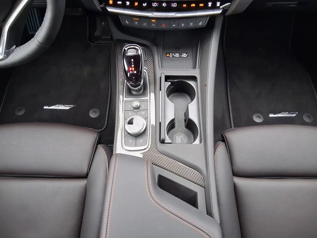 2026 Cadillac CT5 V-Series - Photo 18