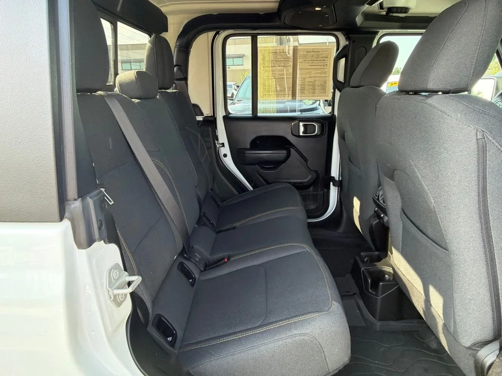 Used 2024 White Jeep Willys image 18