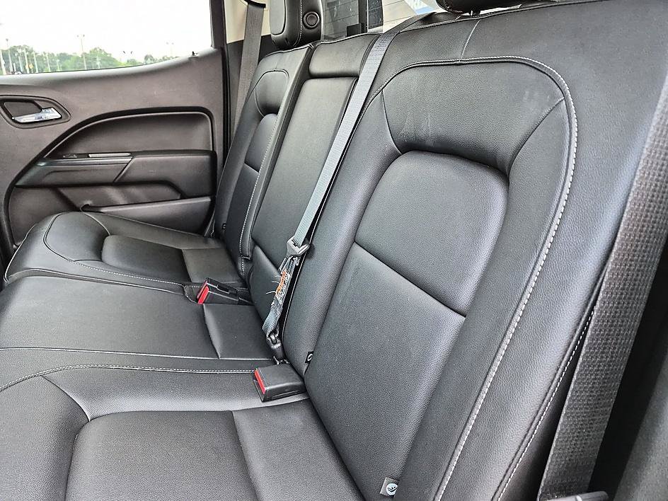 Used 2018 SUMMIT WHITE Chevrolet 4WD ZR2 image 27