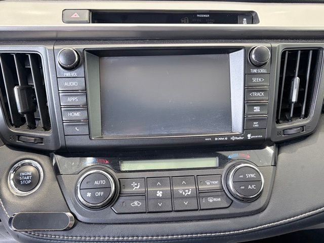 Used 2016 Red Toyota XLE image 21